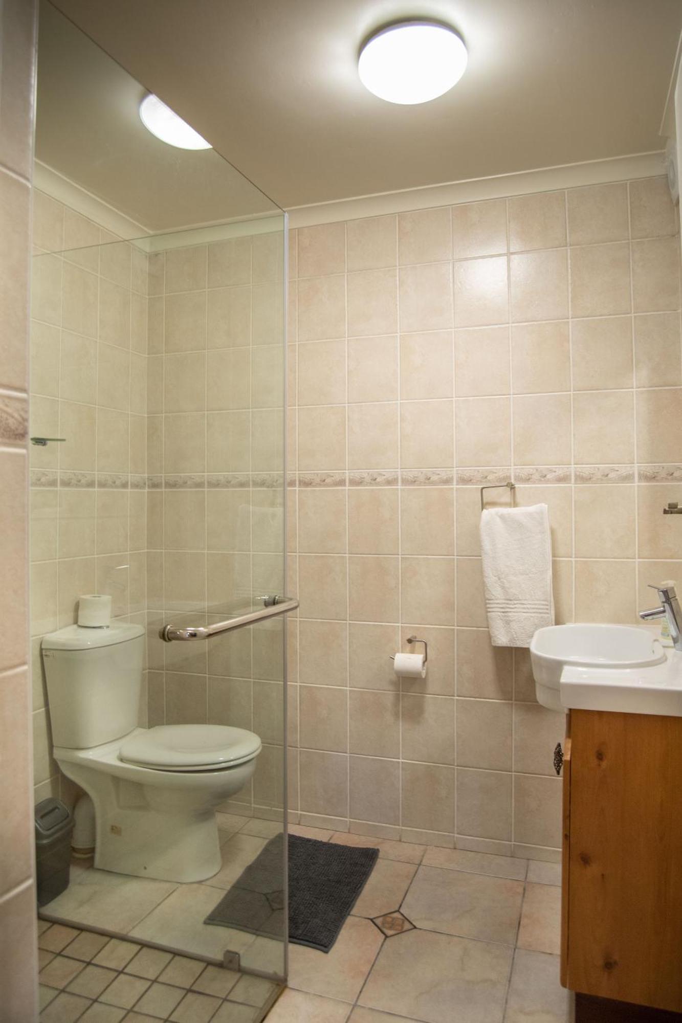 Great White Accommodation Kleinbaai Exterior photo