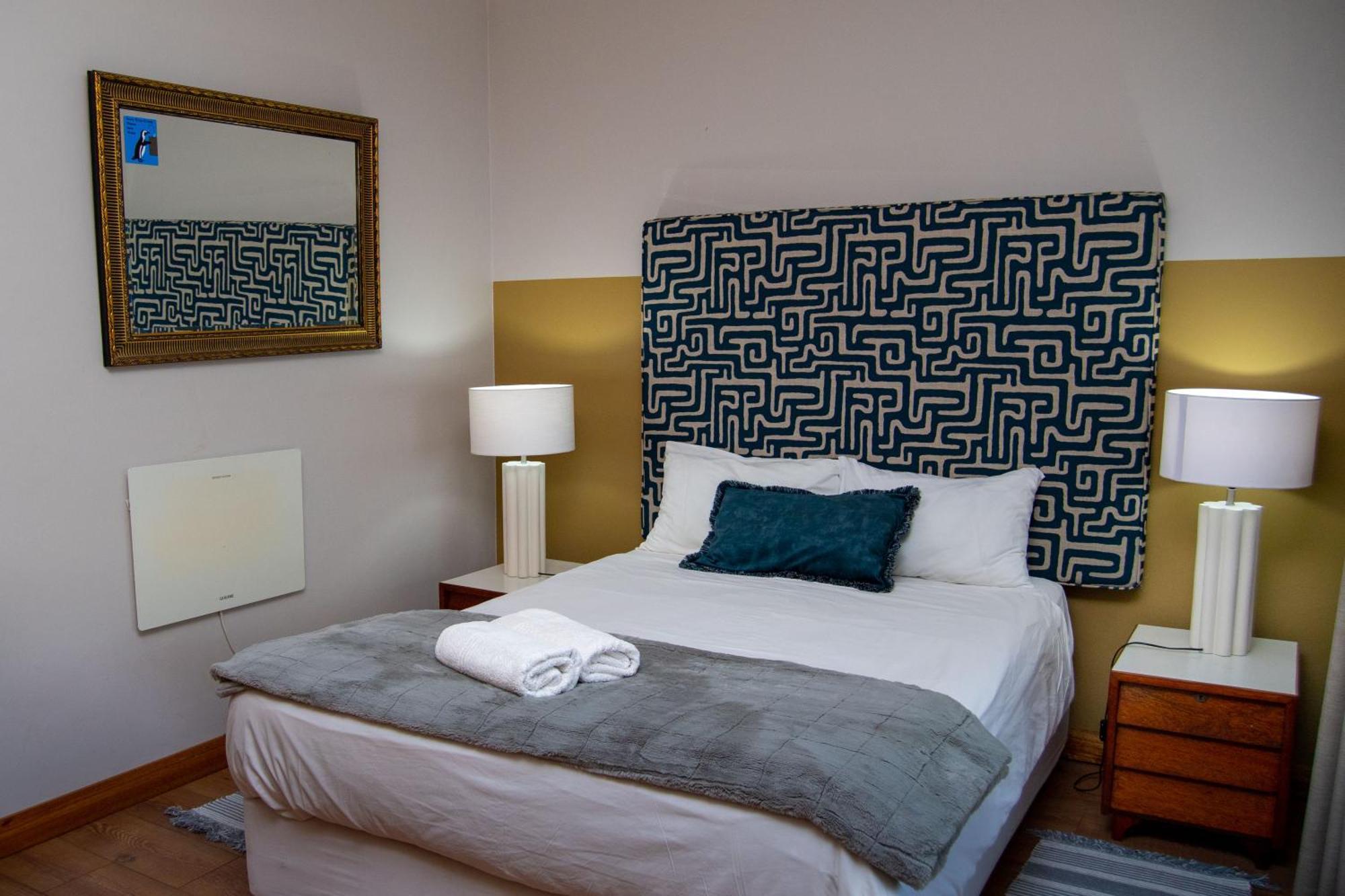 Great White Accommodation Kleinbaai Exterior photo